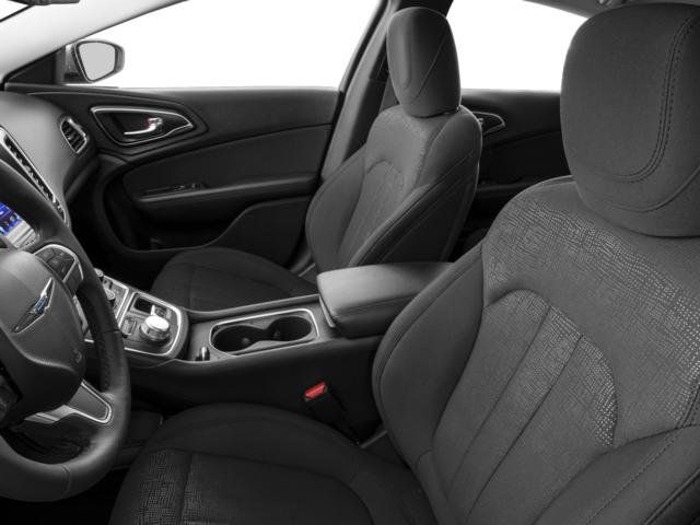 Used 2016 Chrysler 200 Limited FWD image 32
