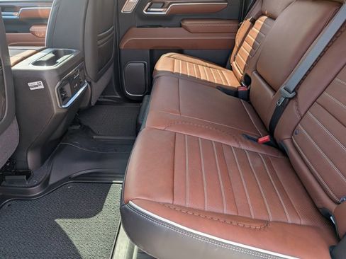 New 2026 GMC Sierra 2500 Denali Ultimate w/ Max Trailering Package AWD/4WD image 16