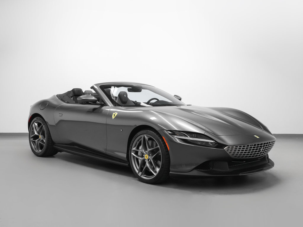 Used 2024 Ferrari Roma Spider RWD image 1