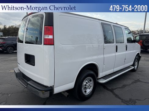 Used 2024 Chevrolet Express 2500 w/ Driver Convenience Package image 5