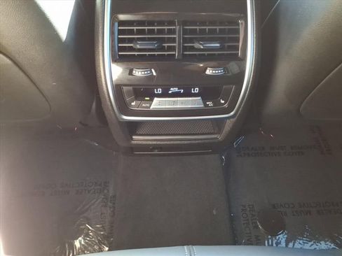 Used 2025 BMW X5 sDrive40i image 18