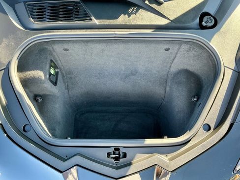 Used 2024 Chevrolet Corvette Stingray Premium Cpe w/ 3LT image 19