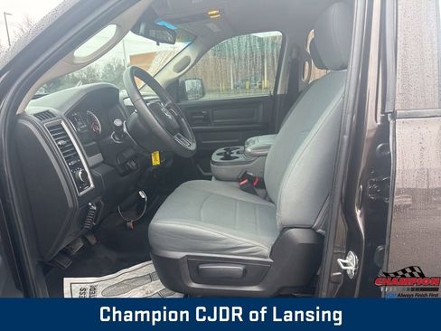 Used 2016 RAM 1500 ST w/ SXT Appearance Group image 23