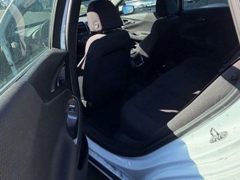 Used 2023 Chevrolet Malibu LT image 10