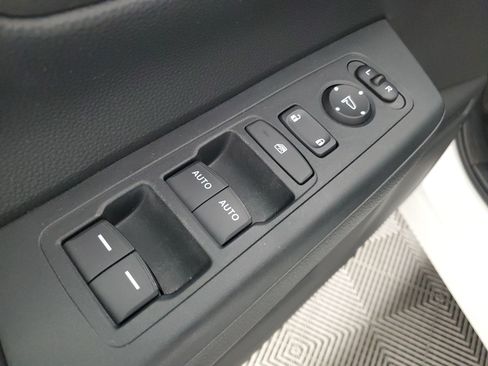 Used 2024 Honda CR-V Sport image 27