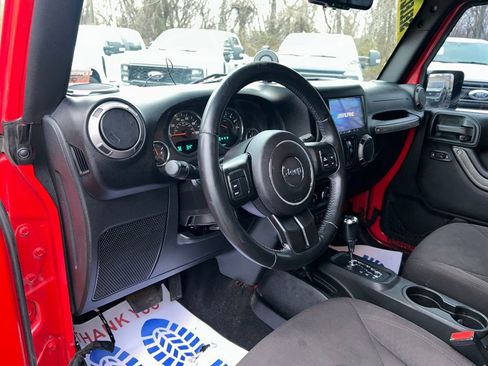 Used 2015 Jeep Wrangler Unlimited Sport w/ Quick Order Package 24S image 29