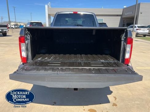 Used 2017 Ford F350 XLT RWD image 16