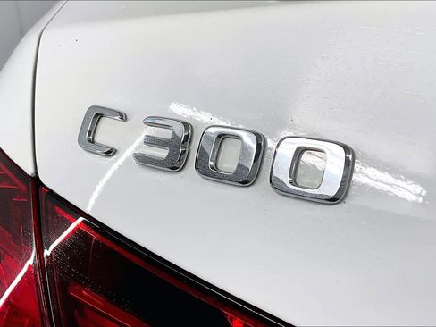 Used 2023 Mercedes-Benz C 300 4MATIC Sedan image 9