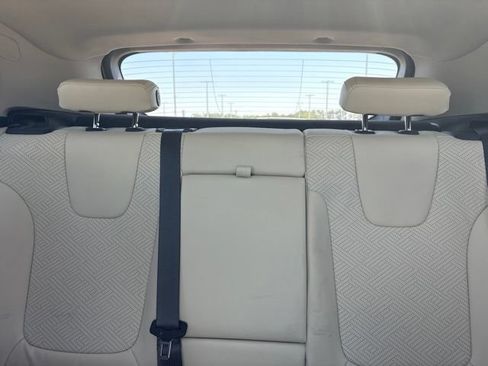 Used 2023 Buick Encore GX Essence w/ Experience Buick Package AWD/4WD image 30