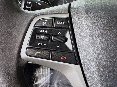 Used 2018 Hyundai Elantra SEL image 14