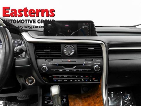 Used 2018 Lexus RX 350L Premium w/ Premium Package AWD/4WD image 12
