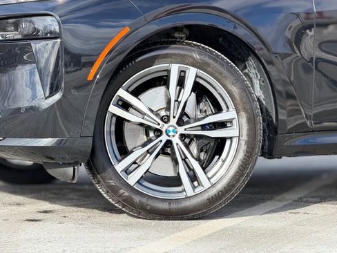 Certified 2026 BMW X7 xDrive40i w/ M Sport Package image 2