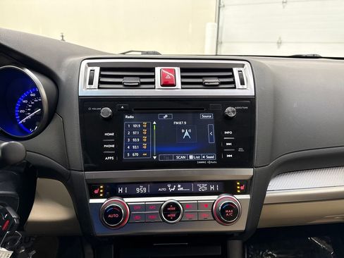 Used 2017 Subaru Outback 2.5i Premium w/ Protection Package #2 image 17