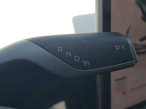 Used 2023 Tesla Model 3 Standard Range RWD image 26
