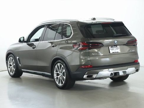 Used 2026 BMW X5 xDrive50e w/ Climate Comfort Package AWD/4WD image 42