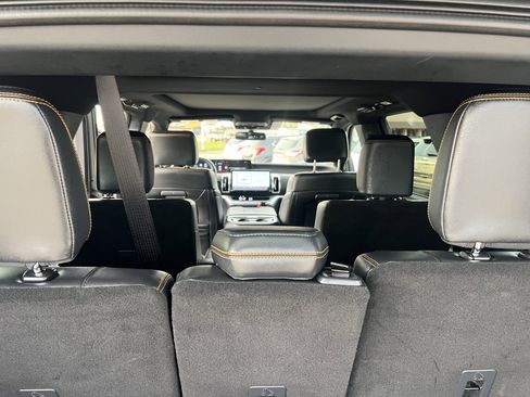 Used 2025 Ford Expedition Tremor image 24