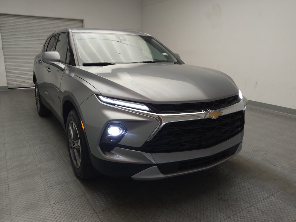 Used 2025 Chevrolet Blazer LT AWD/4WD image 14