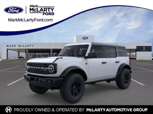 New 2026 Ford Bronco Badlands AWD/4WD image 1