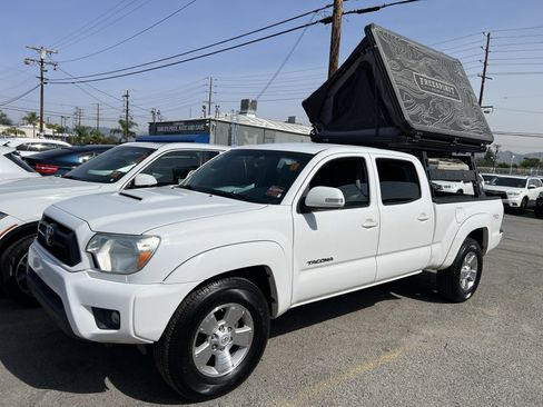 Used 2013 Toyota Tacoma 4x4 Double Cab w/ TRD Sport Pkg image 2