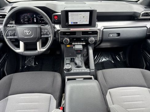 Certified 2025 Toyota 4Runner TRD Off-Road AWD/4WD image 18