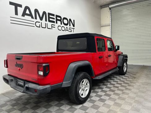 Used 2020 Jeep Gladiator Sport w/ Quick Order Package 24S AWD/4WD image 15