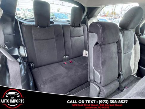 Used 2015 Nissan Pathfinder S image 22