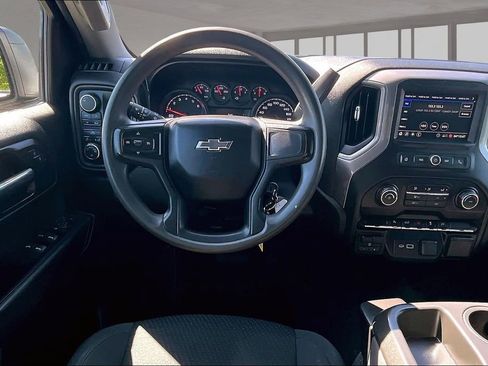 Used 2021 Chevrolet Silverado 1500 Custom w/ Rally Edition AWD/4WD image 6