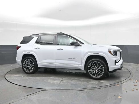 New 2026 GMC Terrain Denali image 9