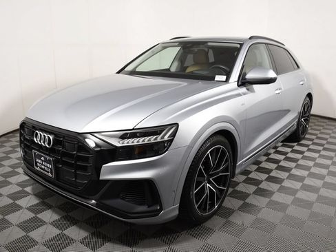 Used 2023 Audi Q8 Prestige AWD/4WD image 1