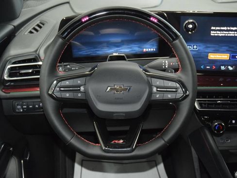 New 2026 Chevrolet Traverse RS w/ LPO, Floor Liner Package AWD/4WD image 37