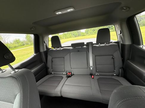 Used 2021 Chevrolet Silverado 1500 Custom w/ Custom Max Trailering Package AWD/4WD image 19