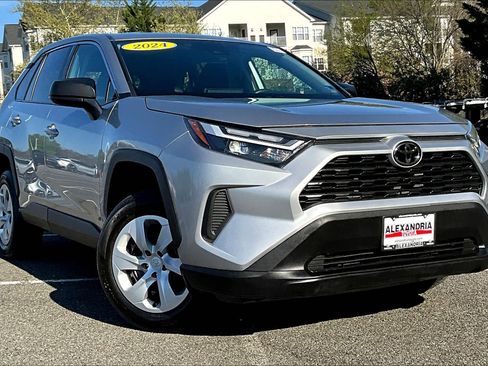 Used 2024 Toyota RAV4 LE image 2