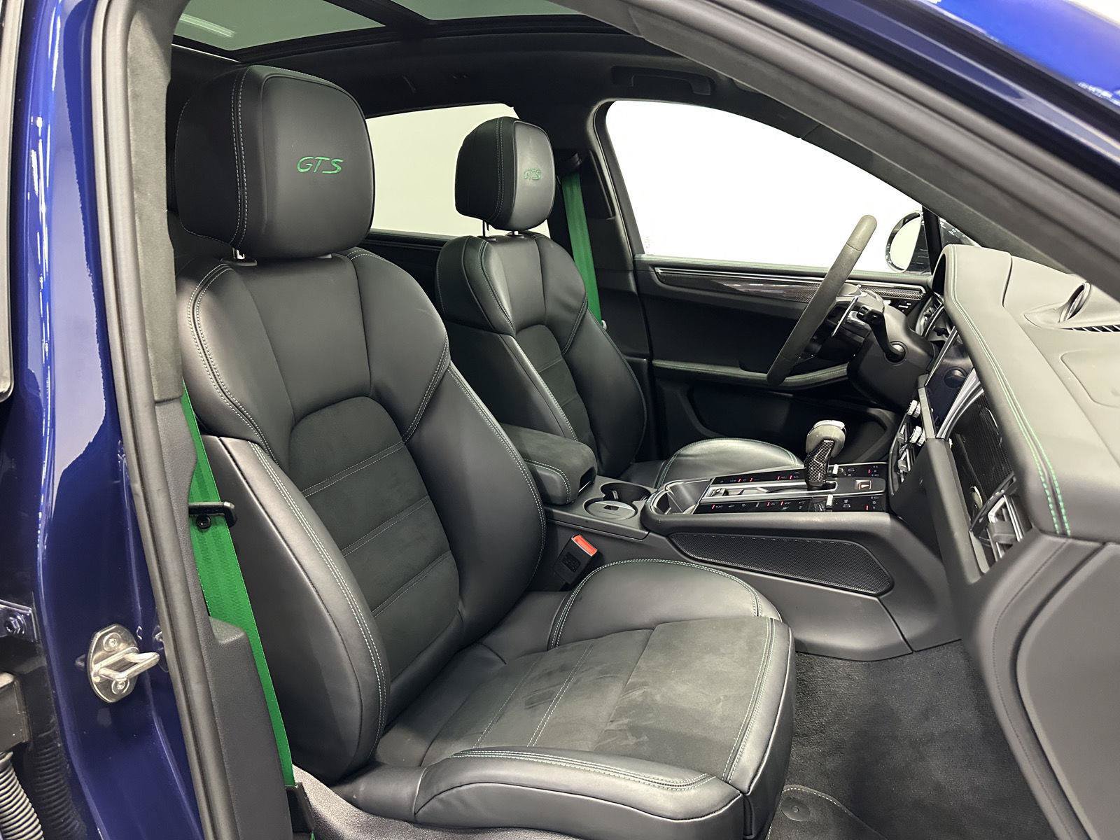 Used 2023 Porsche Macan GTS AWD/4WD image 43