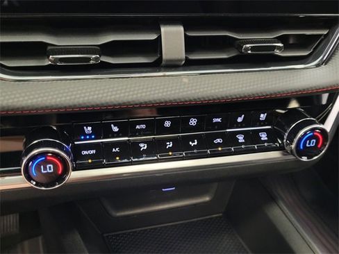 New 2026 Chevrolet Equinox RS w/ Convenience Package III image 18