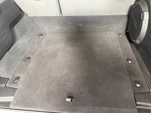 Used 2024 Jeep Wrangler Unlimited AWD/4WD image 28