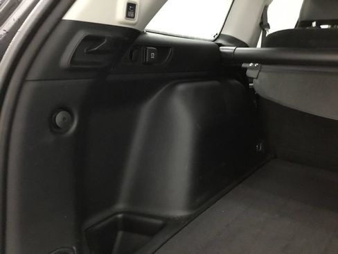 Used 2022 Jeep Grand Cherokee Limited AWD/4WD image 18