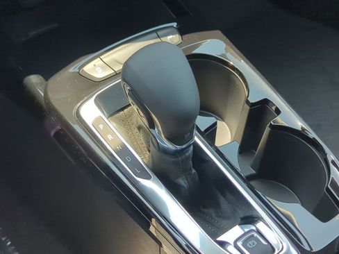 New 2025 Chevrolet Trax ACTIV w/ Driver Confidence Package image 16