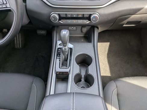 Certified 2025 Nissan Altima 2.5 S image 19