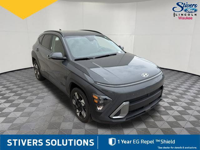 Used 2025 Hyundai Kona SEL FWD image 3