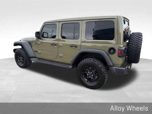 Used 2025 Jeep Wrangler Unlimited Sport AWD/4WD image 10