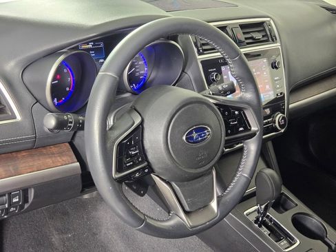 Used 2019 Subaru Outback 2.5i Limited AWD/4WD image 25