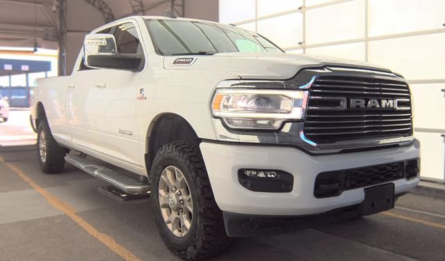 Used 2024 RAM 2500 Laramie AWD/4WD image 2