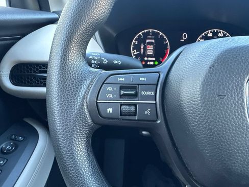Certified 2023 Honda HR-V LX image 24