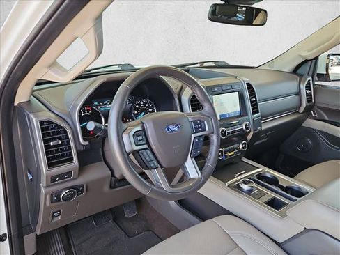 Used 2021 Ford Expedition XLT RWD image 10