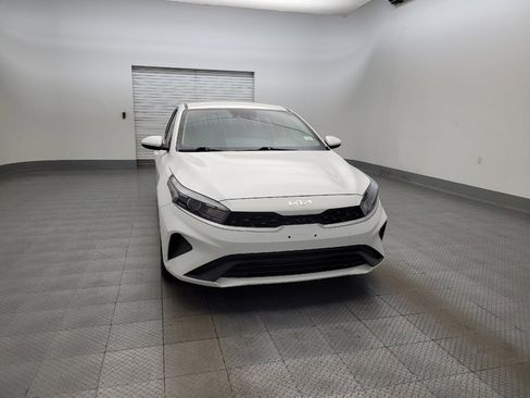 Used 2023 Kia Forte LXS FWD image 14