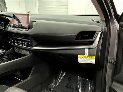 New 2026 Nissan Rogue SV w/ Cold Weather Package AWD/4WD image 34