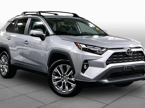 Used 2024 Toyota RAV4 XLE Premium w/ Weather Package AWD/4WD image 3