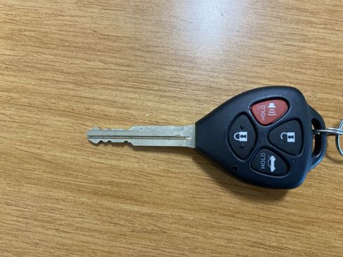 Used 2013 Toyota Corolla L image 39