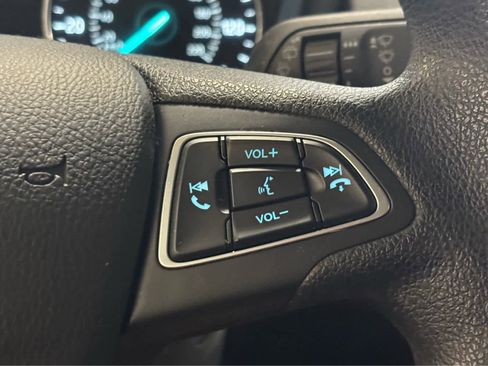 Used 2022 Ford EcoSport SE w/ SE Convenience Package image 25