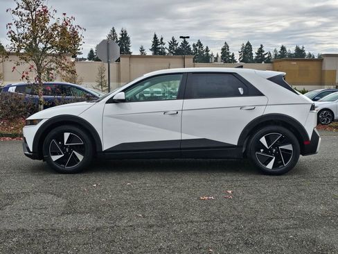 New 2026 Hyundai Ioniq 5 SEL image 4